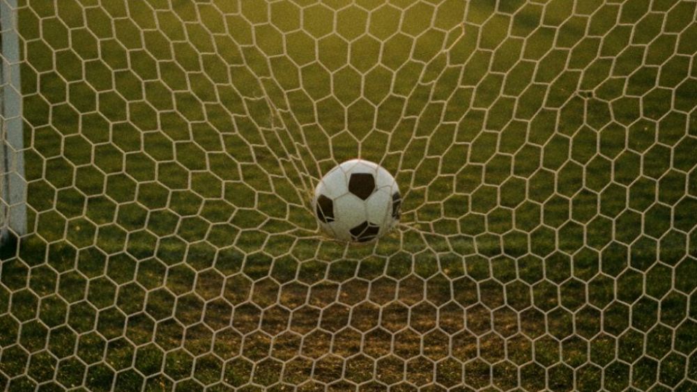 Parlay Betting Explained: Is Combining Bets Worth the Risk?